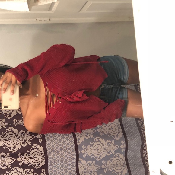 Long sleeve cropped sweater!! - Picture 2 of 3